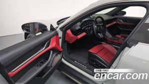 Porsche Taycan Turbo S 2025 года из Южной Кореи
