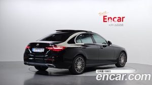Mercedes-Benz C-Class C300 4MATIC Avantgarde 2024 года из Южной Кореи
