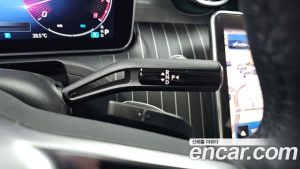 Mercedes-Benz C-Class C300 4MATIC Avantgarde 2024 года из Южной Кореи