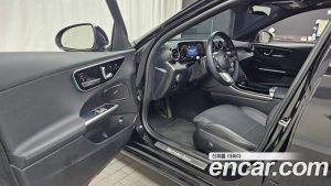 Mercedes-Benz C-Class C300 4MATIC Avantgarde 2024 года из Южной Кореи