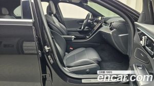 Mercedes-Benz C-Class C300 4MATIC Avantgarde 2024 года из Южной Кореи