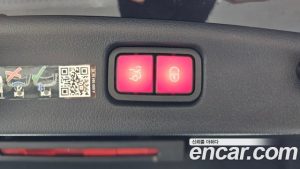 Mercedes-Benz C-Class C300 4MATIC Avantgarde 2024 года из Южной Кореи
