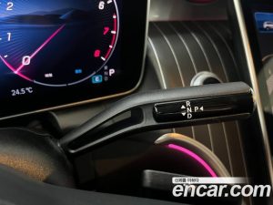 Mercedes-Benz GLC-Class GLC300 4MATIC Avantgarde 2025 года из Южной Кореи