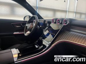 Mercedes-Benz GLC-Class GLC300 4MATIC Avantgarde 2025 года из Южной Кореи