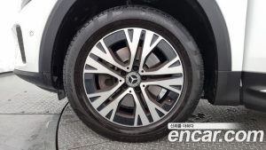 Mercedes-Benz GLB-Class GLB200 d 2024 года из Южной Кореи