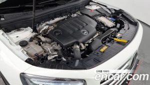 Mercedes-Benz GLB-Class GLB200 d 2024 года из Южной Кореи
