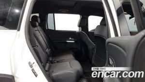 Mercedes-Benz GLB-Class GLB200 d 2024 года из Южной Кореи