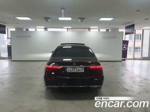 Mercedes-Benz S-Class S500L 4MATIC 2023 года из Южной Кореи