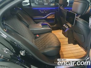 Mercedes-Benz S-Class S500L 4MATIC 2023 года из Южной Кореи