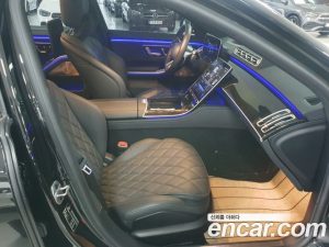 Mercedes-Benz S-Class S500L 4MATIC 2023 года из Южной Кореи