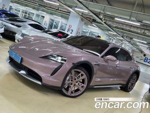 Porsche Taycan Turbo CROSS TURISMO 2023 года из Южной Кореи