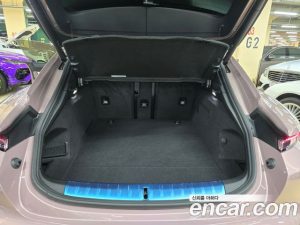 Porsche Taycan Turbo CROSS TURISMO 2023 года из Южной Кореи