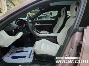 Porsche Taycan Turbo CROSS TURISMO 2023 года из Южной Кореи