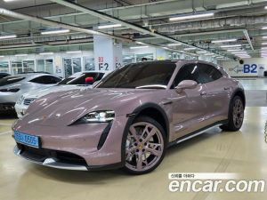 Porsche Taycan Turbo CROSS TURISMO 2023 года из Южной Кореи