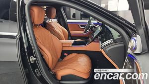 Mercedes-Benz S-Class S500L 4MATIC 2024 года из Южной Кореи