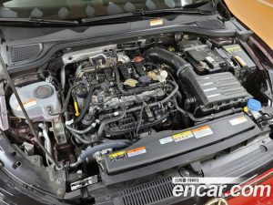 Volkswagen Golf 2.0 GTI 2023 года из Южной Кореи