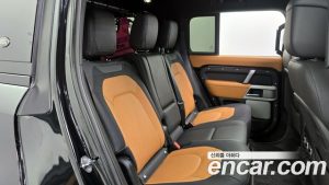 Land Rover Defender 130 D300 X- HSE 2024 года из Южной Кореи