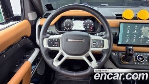 Land Rover Defender 130 D300 X- HSE 2024 года из Южной Кореи