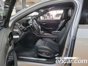 Audi A8 55 TFSI 4WD Premium LWB 2023 года из Южной Кореи