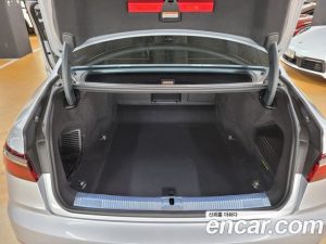 Audi A8 55 TFSI 4WD Premium LWB 2023 года из Южной Кореи