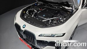BMW 7-Series 740i xDrive M Sport 2024 года из Южной Кореи