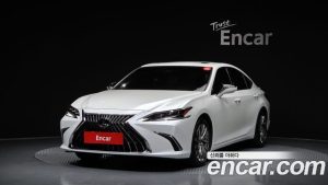 Lexus ES Executive 2025 года из Южной Кореи