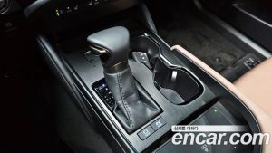 Lexus ES Executive 2025 года из Южной Кореи