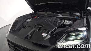 Porsche Cayenne 3.0 Coupe 2024 года из Южной Кореи