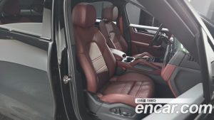 Porsche Cayenne 3.0 Coupe 2024 года из Южной Кореи