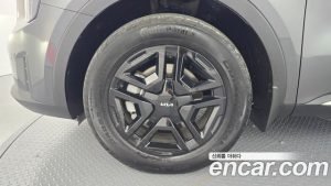 Kia Sorento HEV 1.6 2WD 2024 года из Южной Кореи
