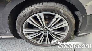 Audi A8 50 TDI 4WD Premium 2023 года из Южной Кореи