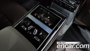 Audi A8 50 TDI 4WD Premium 2023 года из Южной Кореи