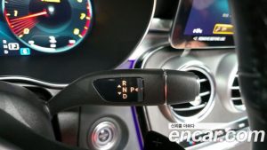 Mercedes-Benz GLC-Class GLC300 4MATIC Coupe 2023 года из Южной Кореи