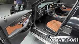 Mercedes-Benz GLC-Class GLC300 4MATIC Coupe 2023 года из Южной Кореи