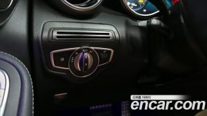 Mercedes-Benz GLC-Class GLC300 4MATIC Coupe 2023 года из Южной Кореи
