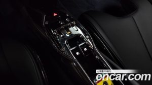 Ferrari 296 3.0 V6 2023 года из Южной Кореи