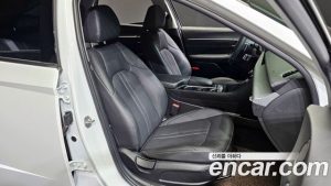 Hyundai Sonata 2.0 2024 года из Южной Кореи