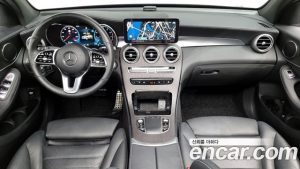 Mercedes-Benz GLC-Class GLC300 4MATIC Coupe 2023 года из Южной Кореи