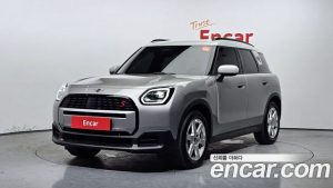 Mini Countryman ALL4 CLASSIC First Edition 2025 года из Южной Кореи