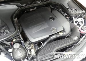 Mercedes-Benz E-Class E350 4MATIC AMG Line 2023 года из Южной Кореи