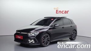 Volkswagen Golf 2.0 GTI 2024 года из Южной Кореи