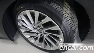 Lexus ES Luxury Plus 2025 года из Южной Кореи