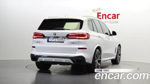 BMW X5 xDrive 40i M Sport 2023 года из Южной Кореи