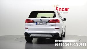 BMW X5 xDrive 40i M Sport 2023 года из Южной Кореи