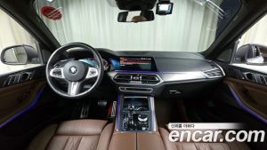 BMW X5 xDrive 40i M Sport 2023 года из Южной Кореи