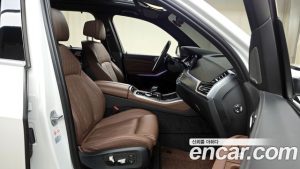 BMW X5 xDrive 40i M Sport 2023 года из Южной Кореи