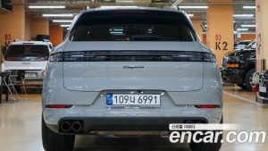 Porsche Cayenne 3.0 2024 года из Южной Кореи