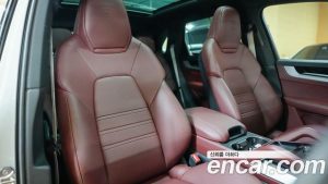 Porsche Cayenne 3.0 2024 года из Южной Кореи