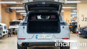 Porsche Cayenne 3.0 2024 года из Южной Кореи