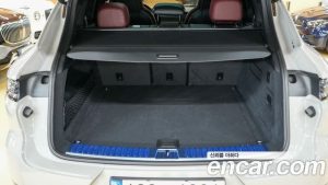 Porsche Cayenne 3.0 2024 года из Южной Кореи